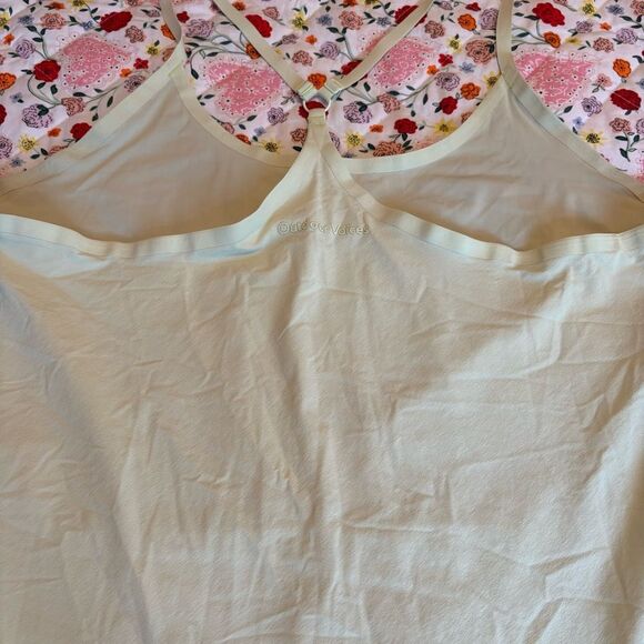 Outdoor Voices The Exercise Dress Pistachio - Picture 7 of 7